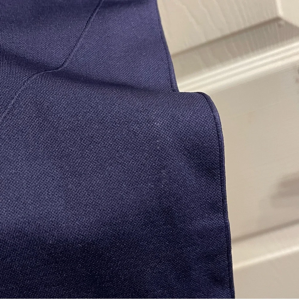 AYBL Navy Staple Seamless Low Rise Athletic Leggings - small